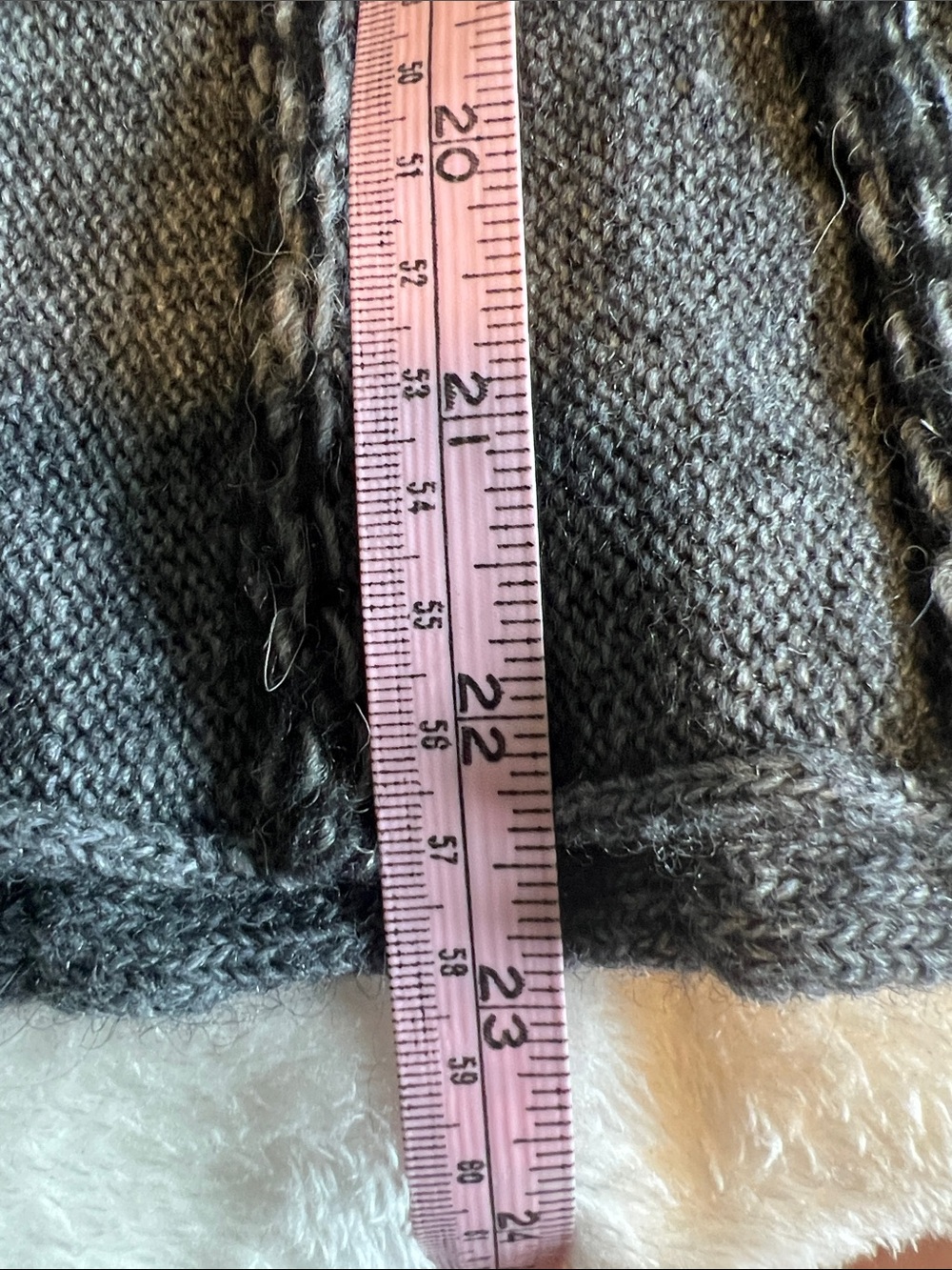 Joseph Ribkoff Y2K Gray Braided Knit Bell Sleeve Fur Collar Cardigan Sweater - Picture 9 of 12